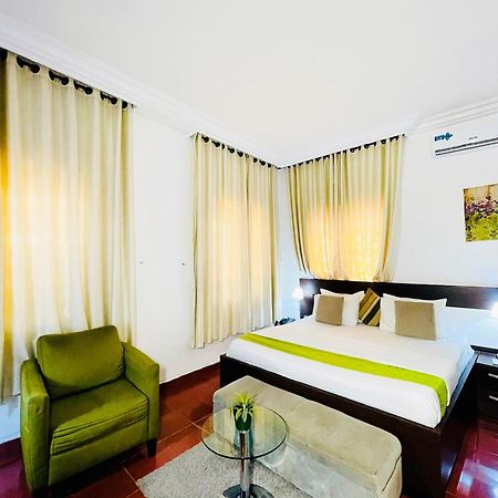 Hotel The Tranquil Mews Abuja Exterior foto