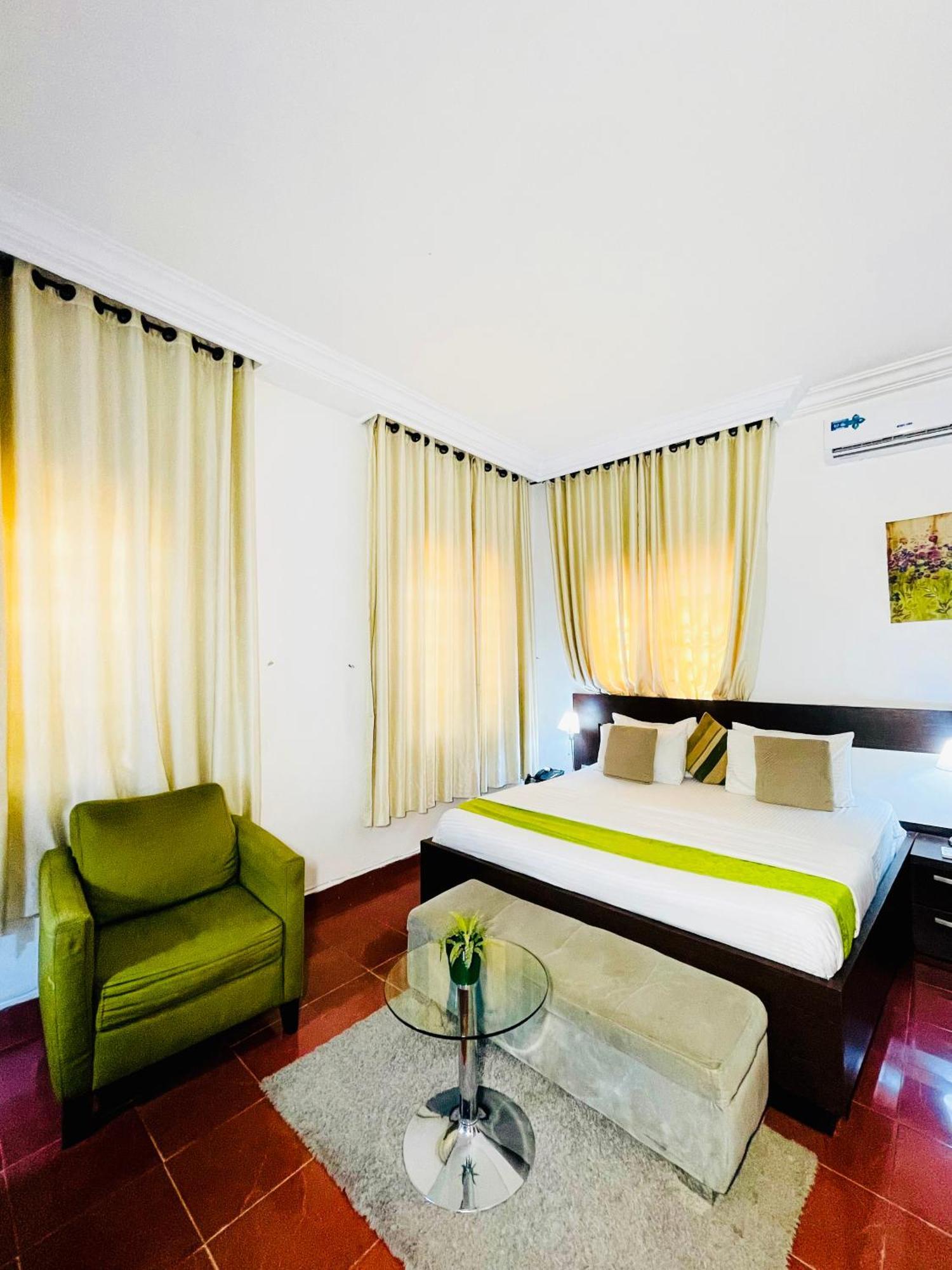 Hotel The Tranquil Mews Abuja Exterior foto