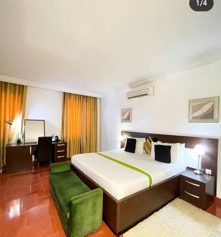 Hotel The Tranquil Mews Abuja Exterior foto